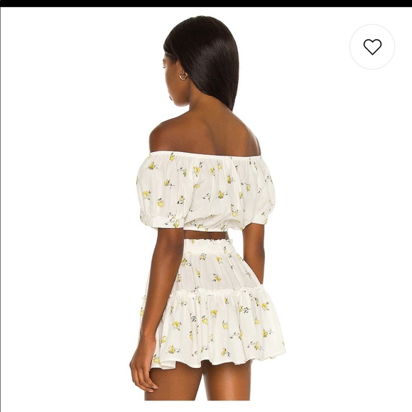 Revolve Eberyjay Set - Picture 2 of 2